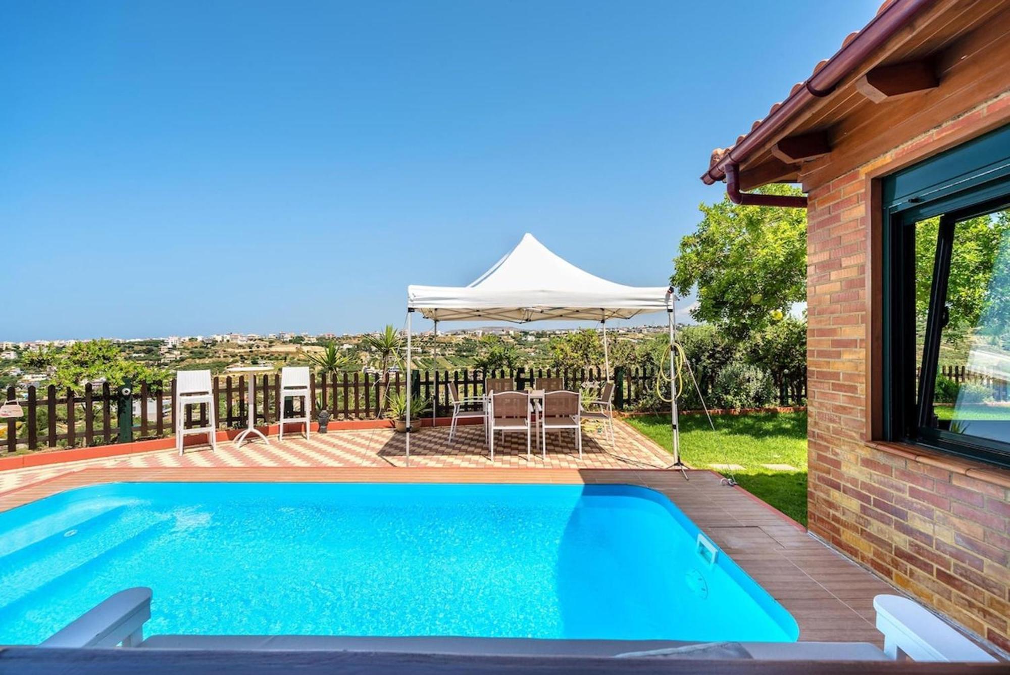 Case de vacanță Sofia's Place Private Pool